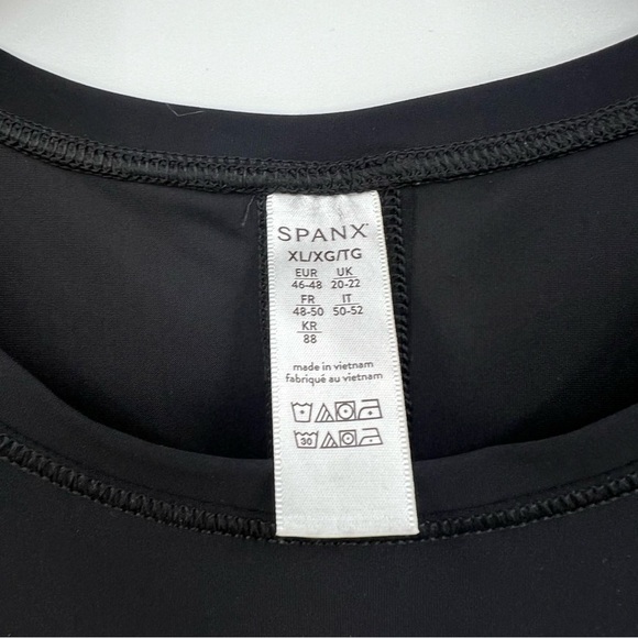 Spanx Go Lightly Cropped Tank in Black Size XL - Picture 4 of 10